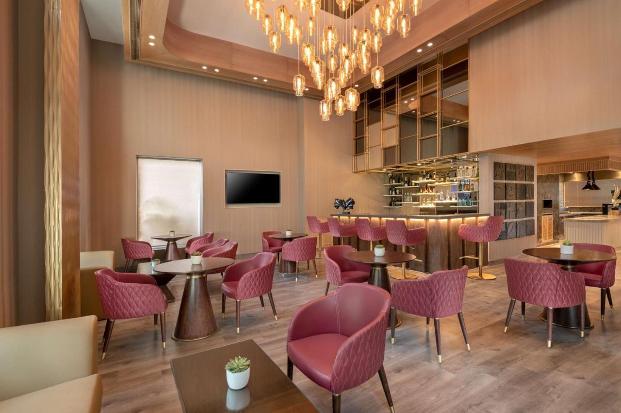 Radisson Hotel Sector 29 Gurugram Gurgaon Buitenkant foto